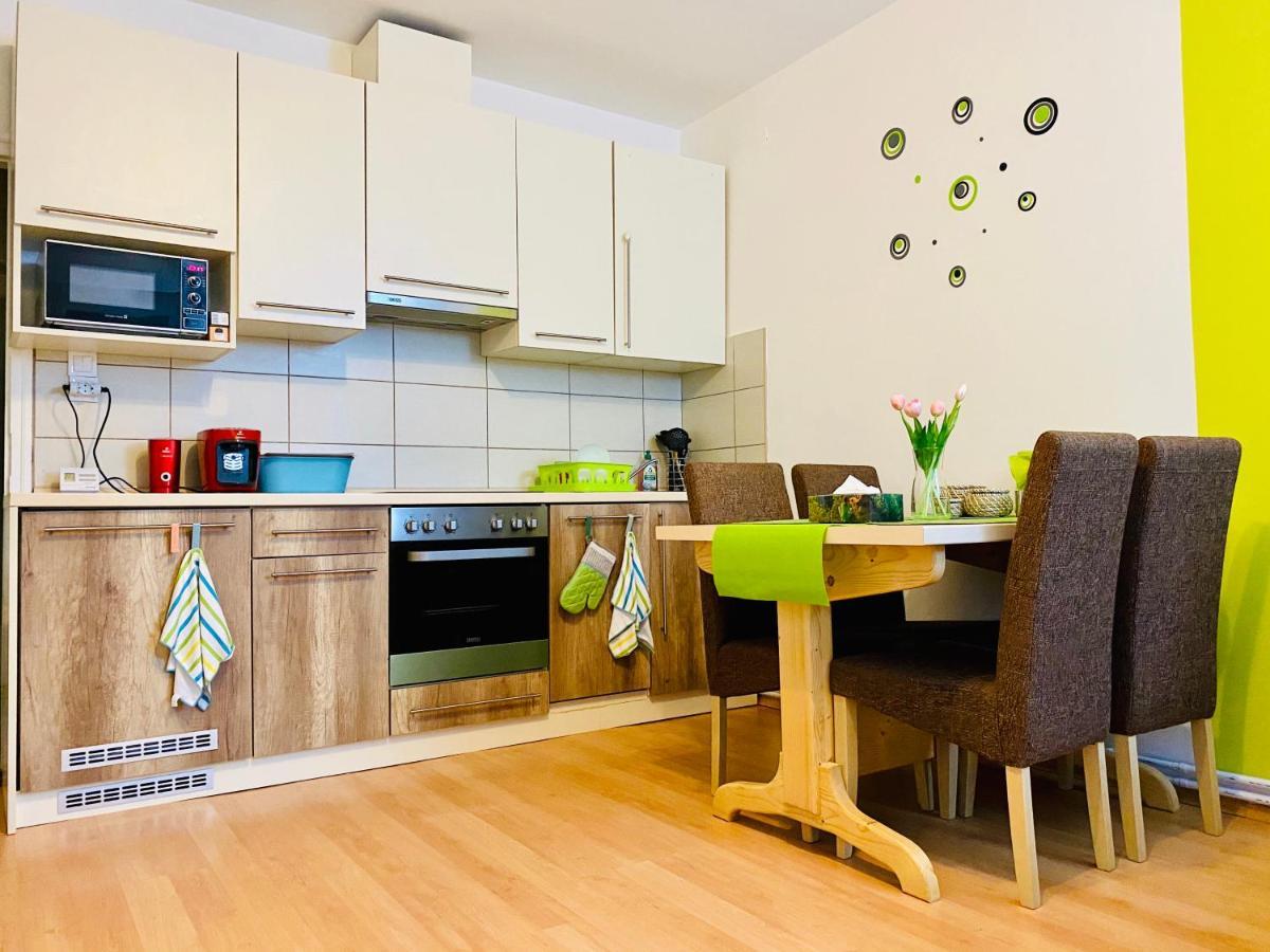 Kalvaria Apartman Szeged Eksteriør billede