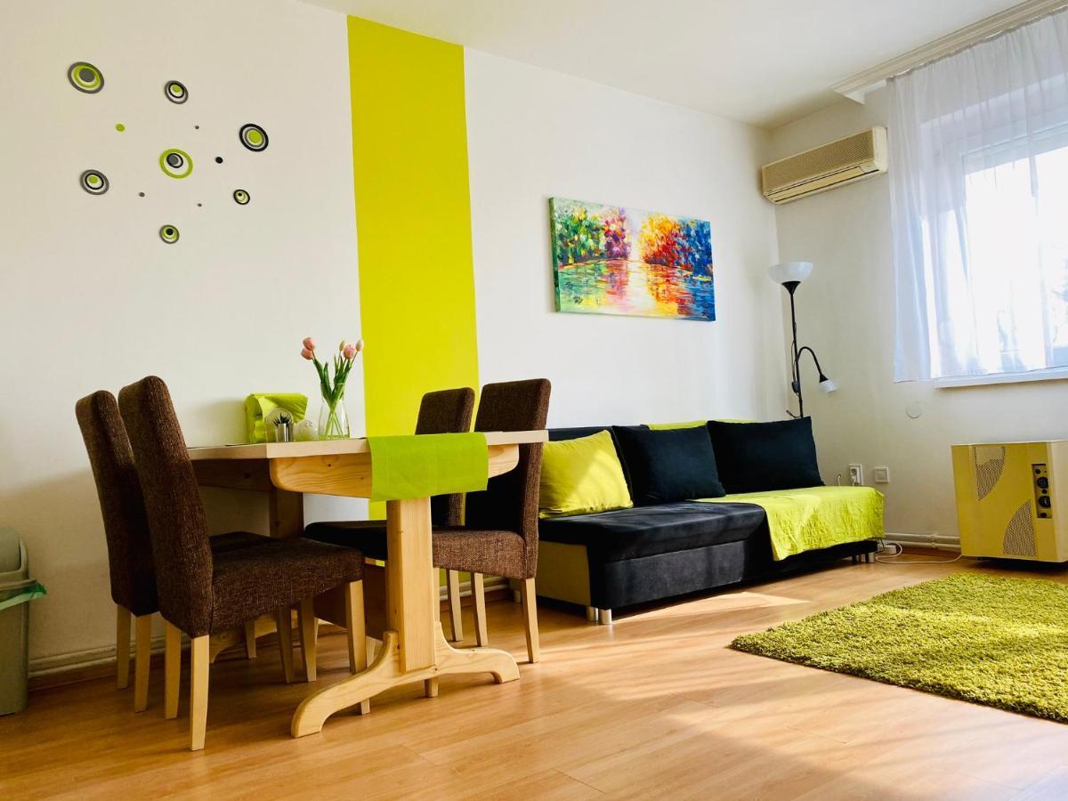 Kalvaria Apartman Szeged Eksteriør billede
