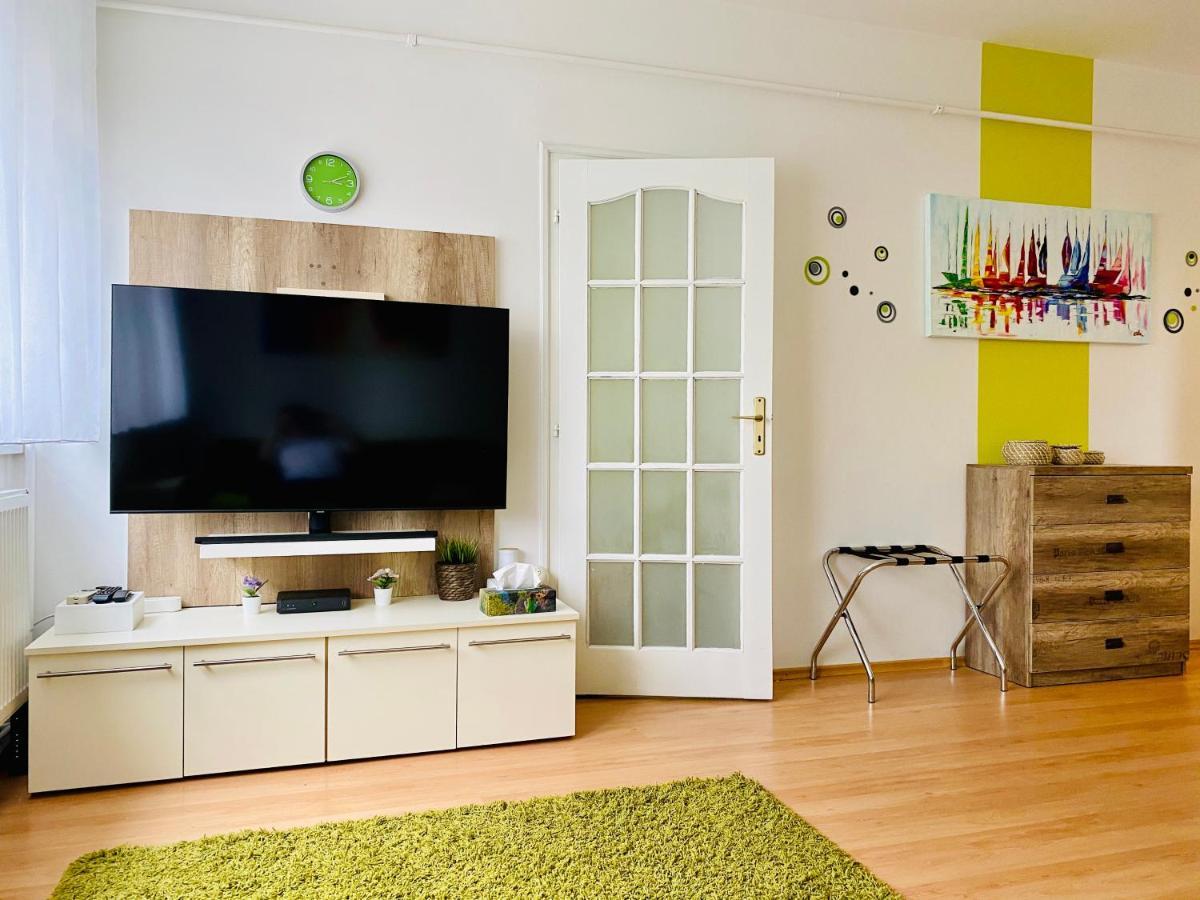 Kalvaria Apartman Szeged Eksteriør billede