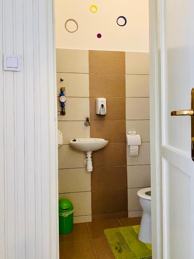Kalvaria Apartman Szeged Eksteriør billede